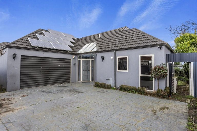 Photo of property in 17a Brodie Street, Ilam, Christchurch, 8041