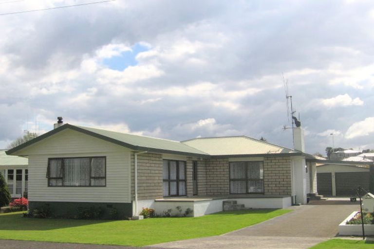 Photo of property in 13 Mitchell Street, Greerton, Tauranga, 3112