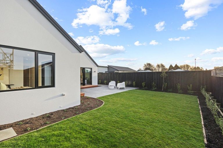 Photo of property in 1 Hobbs Lane, Harewood, Christchurch, 8051