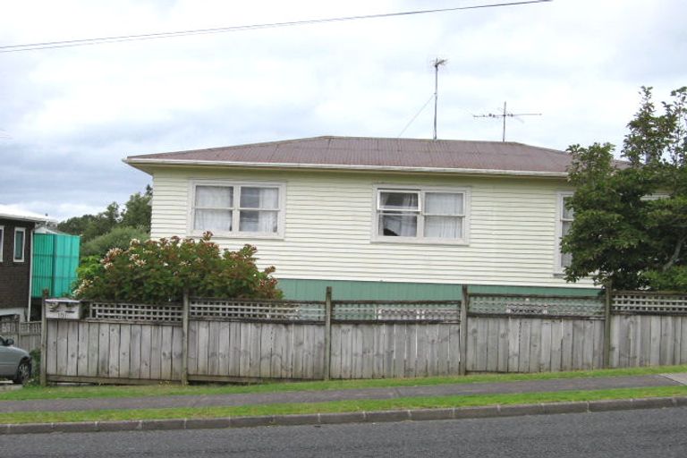 Photo of property in 101 Stanley Road, Glenfield, Auckland, 0629