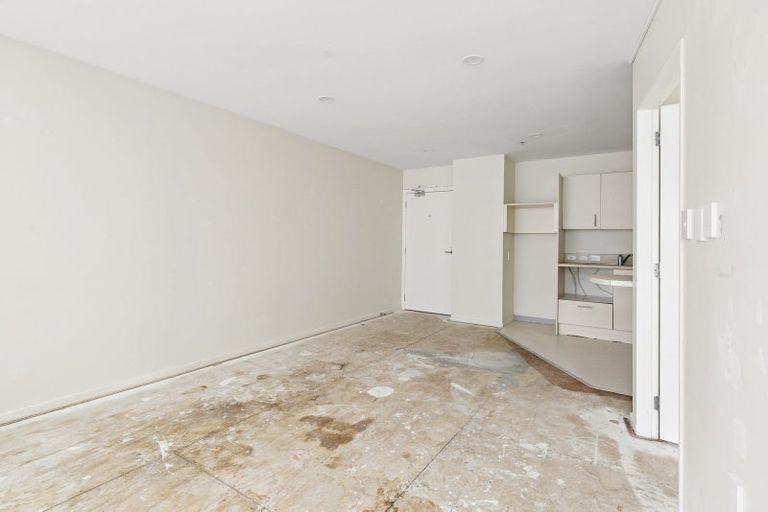 Photo of property in Gilmer Terrace Car Park, 314/9 Gilmer Terrace, Wellington Central, Wellington, 6011