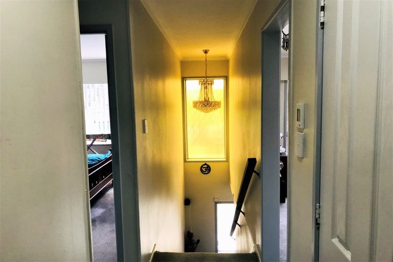 Photo of property in 5 Lendenfeld Drive, Papatoetoe, Auckland, 2025