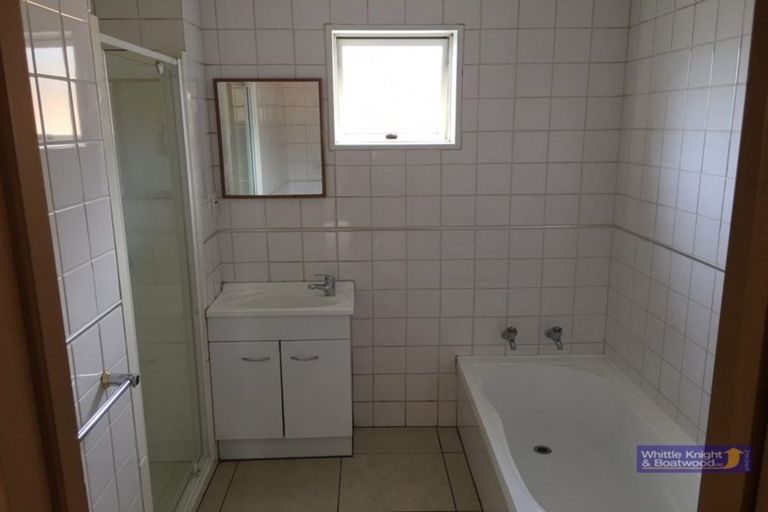 Photo of property in 12d George Street, Riccarton, Christchurch, 8041