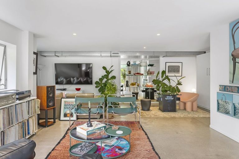 Photo of property in 123 Braemar Road, Castor Bay, Auckland, 0620