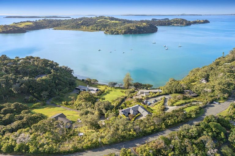 Photo of property in 52 Ridge Road, Mahurangi East, Warkworth, 0982