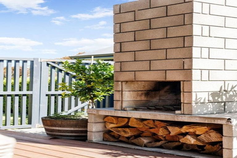 Photo of property in 3 Richards Street, Cambridge, 3434