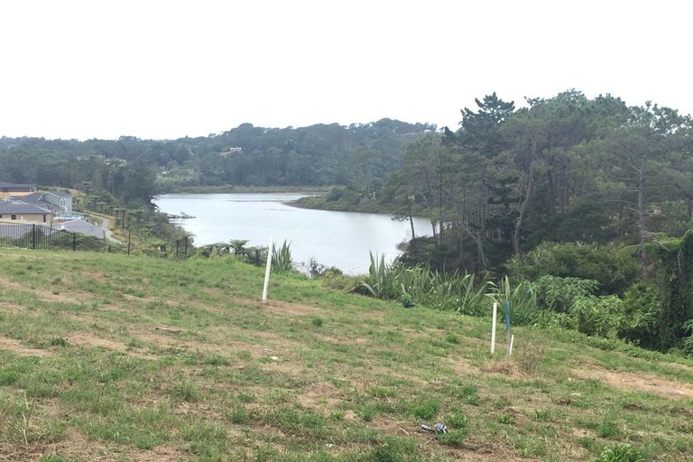 Photo of property in 74 Pohutukawa Parade, Riverhead, 0820