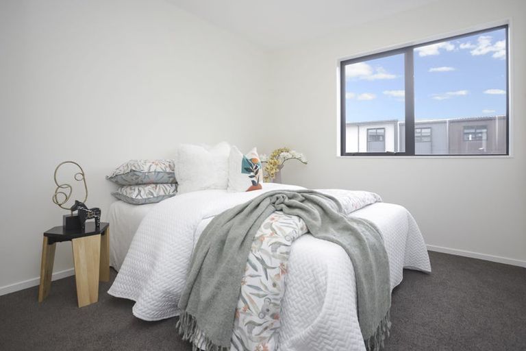 Photo of property in 24 Selo Street, Glen Eden, Auckland, 0602