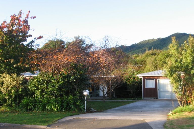 Photo of property in 7 Karu Crescent, Waikanae, 5036