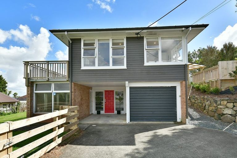 Photo of property in 22 Downer Street, Helensville, 0800
