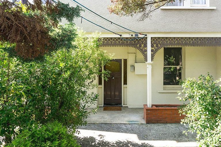 Photo of property in 9 Neidpath Road, Mornington, Dunedin, 9011