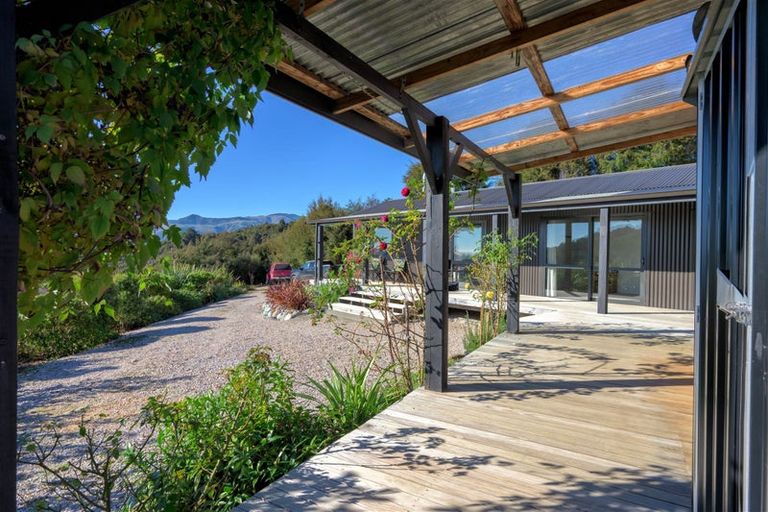 Photo of property in 241 Mccallum Road, Takaka, 7183