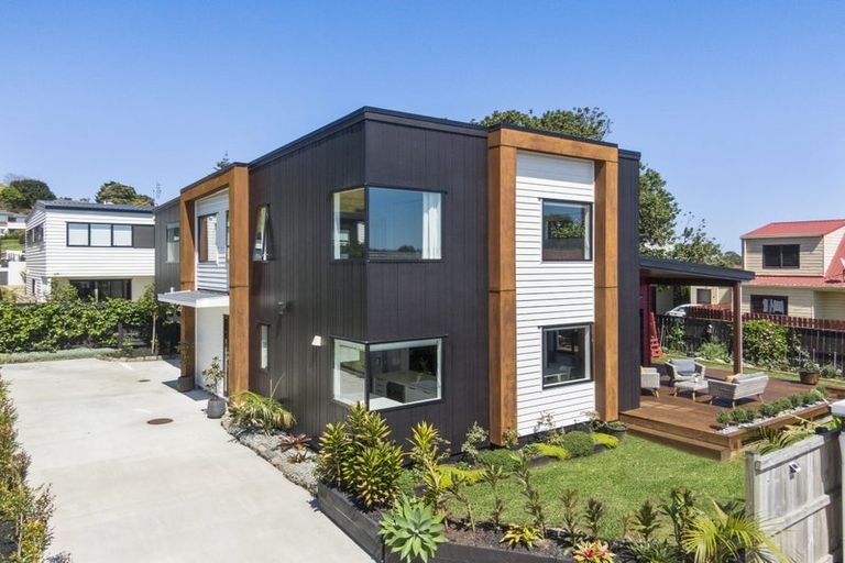 Photo of property in 59b Mcintyre Road, Mangere Bridge, Auckland, 2022