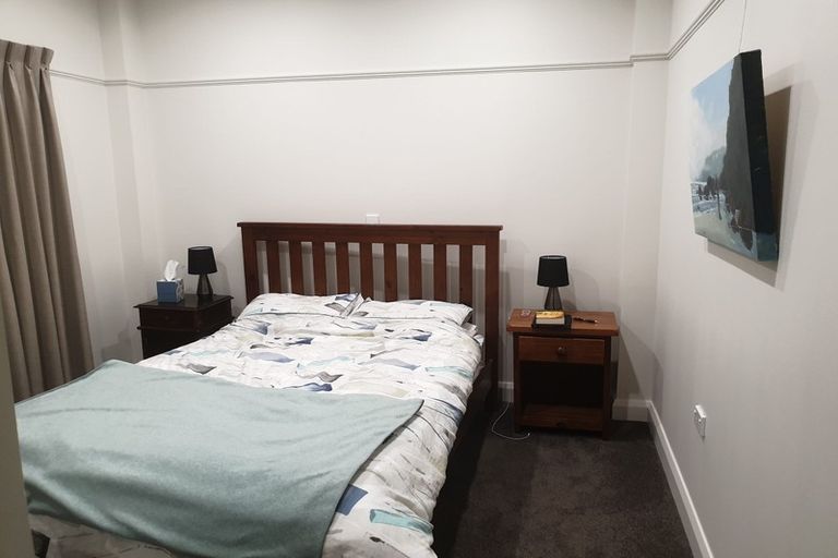 Photo of property in Fountain Court, 48u9 Oriental Parade, Oriental Bay, Wellington, 6011
