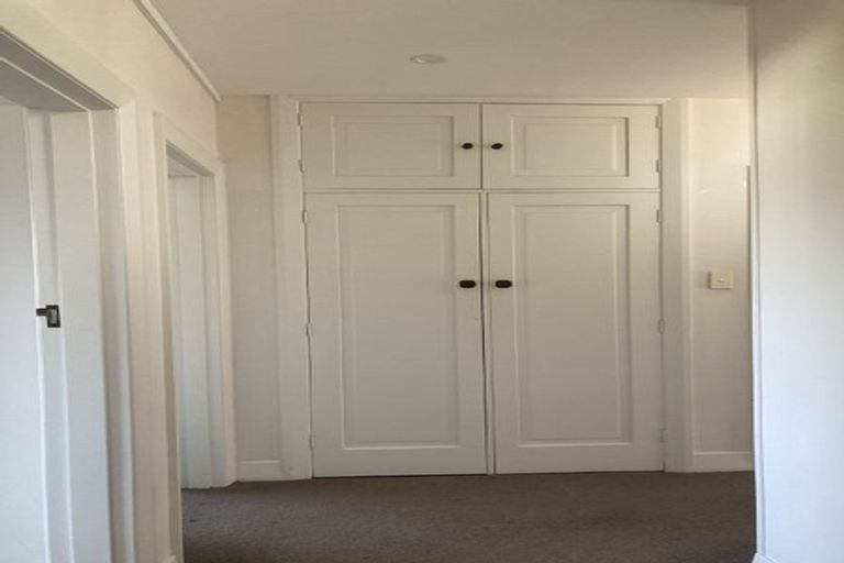 Photo of property in 5/56 Tanera Crescent, Brooklyn, Wellington, 6021