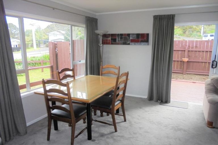Photo of property in 1/43 Don Buck Road, Massey, Auckland, 0614