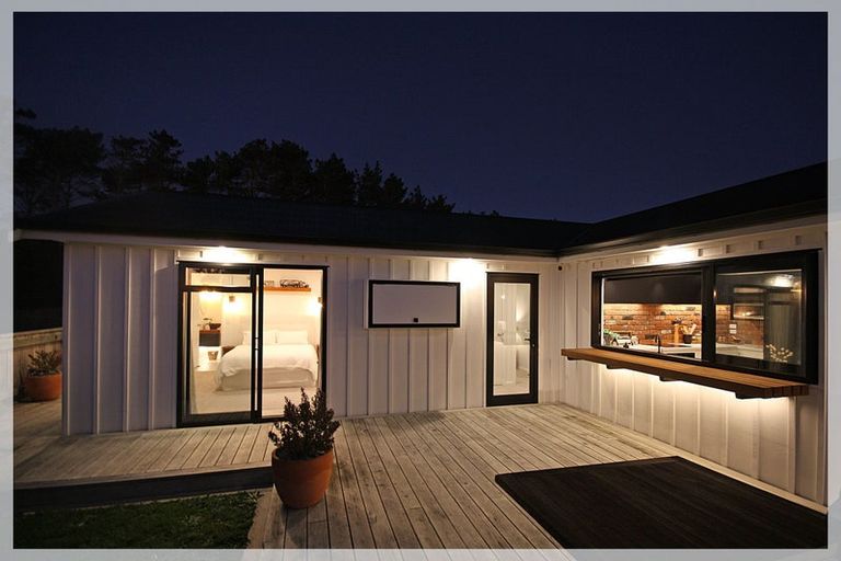 Photo of property in 3a Andrews Street, Foxton Beach, Foxton, 4815