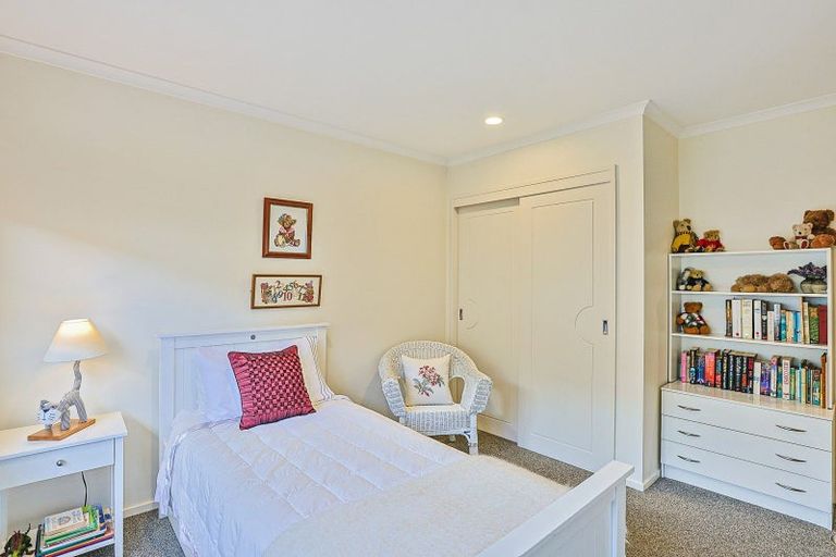 Photo of property in 10 Park Lane, Greenmeadows, Napier, 4112