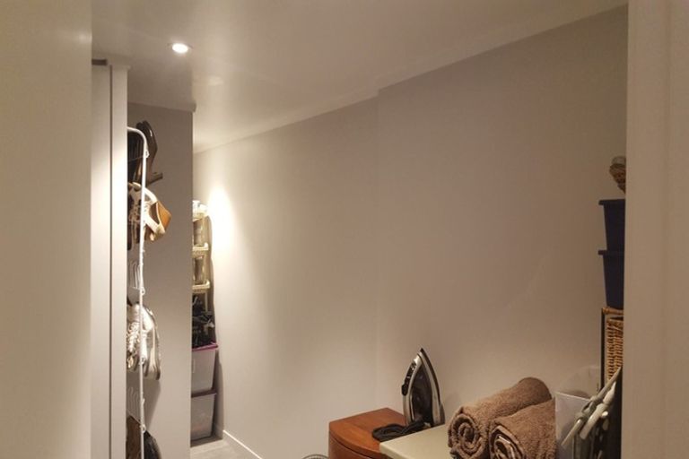 Photo of property in 66a Uxbridge Road, Mellons Bay, Auckland, 2014