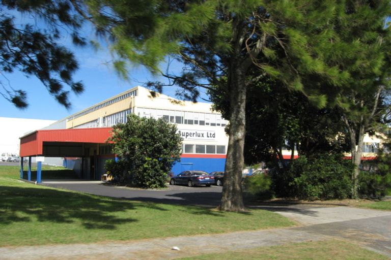 Photo of property in 1/39 Kiwi Esplanade, Mangere Bridge, Auckland, 2022