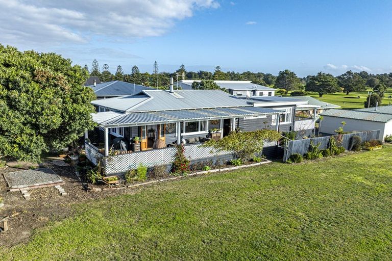 Photo of property in 214 Te Awa Avenue, Awatoto, Napier, 4110