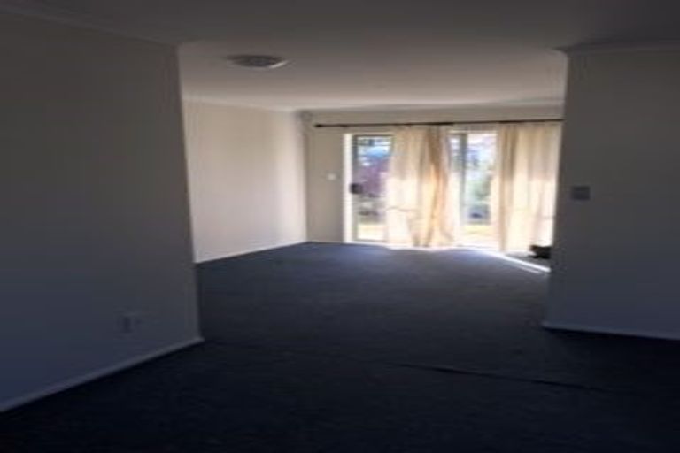 Photo of property in 1/13 Solveig Place, Randwick Park, Auckland, 2105