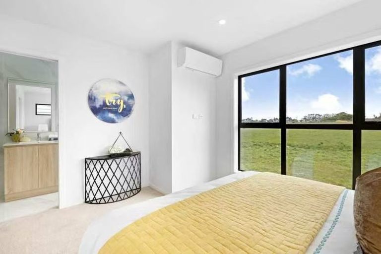 Photo of property in 43 Matakohe Road, Westgate, Auckland, 0814