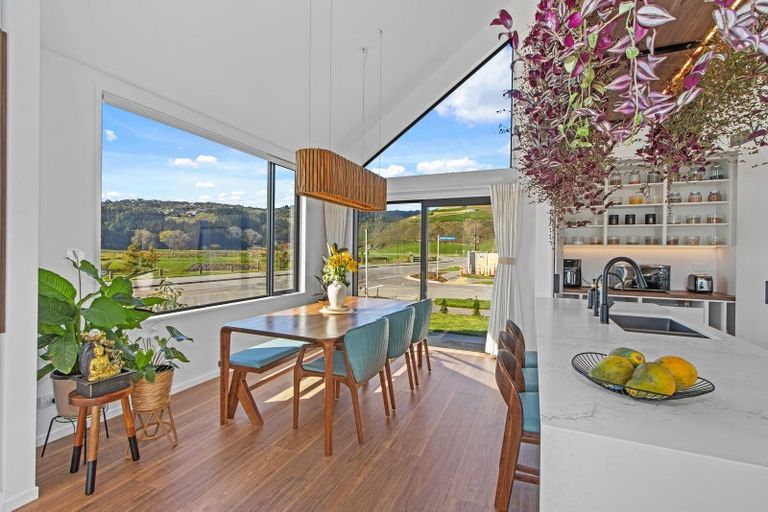Photo of property in 2 Emeline Chapman Drive, Cracroft, Christchurch, 8022