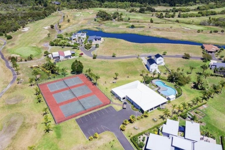 Photo of property in 53 Pinehurst Drive, Pauanui, Hikuai, 3579