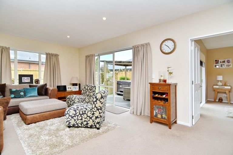 Photo of property in 184 Northbrook Road, Rangiora, 7400