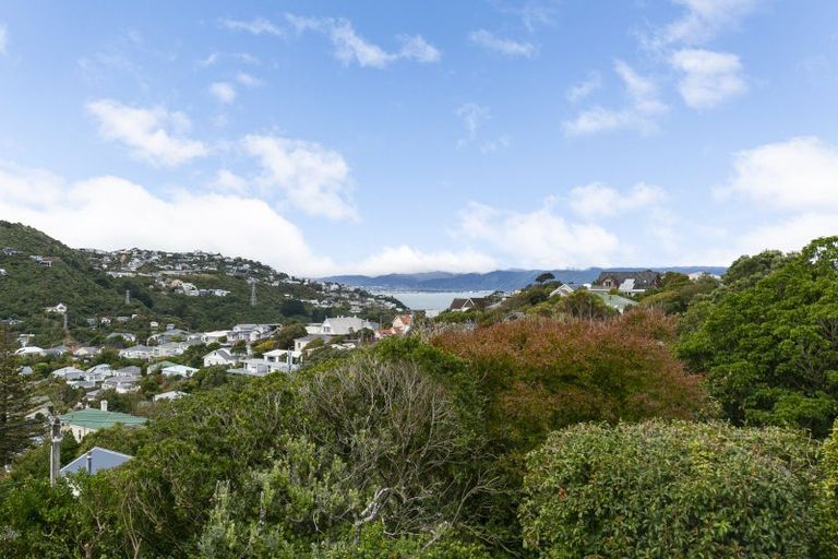 Photo of property in 32 Cecil Road, Wadestown, Wellington, 6012