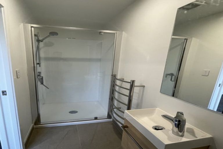 Photo of property in 7/63 Taikata Road, Te Atatu Peninsula, Auckland, 0610