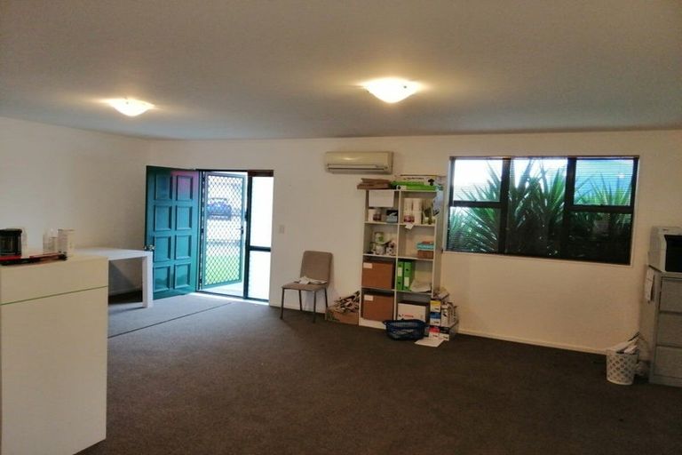 Photo of property in 22 Milicich Place, Cambridge, 3434