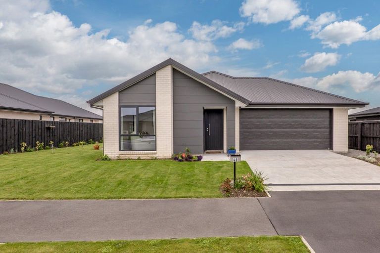 Photo of property in 40 Eric Crozier Road, Darfield, 7510
