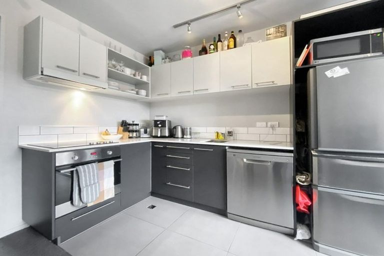 Photo of property in Detroit Apartments, 206/181u Tasman Street, Mount Cook, Wellington, 6021