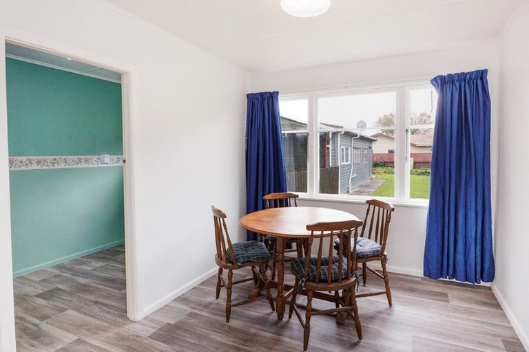 Photo of property in 16 Lancaster Street, Highbury, Palmerston North, 4412