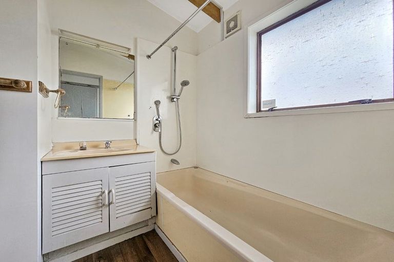 Photo of property in 25b Bledisloe Street, Papatoetoe, Auckland, 2104