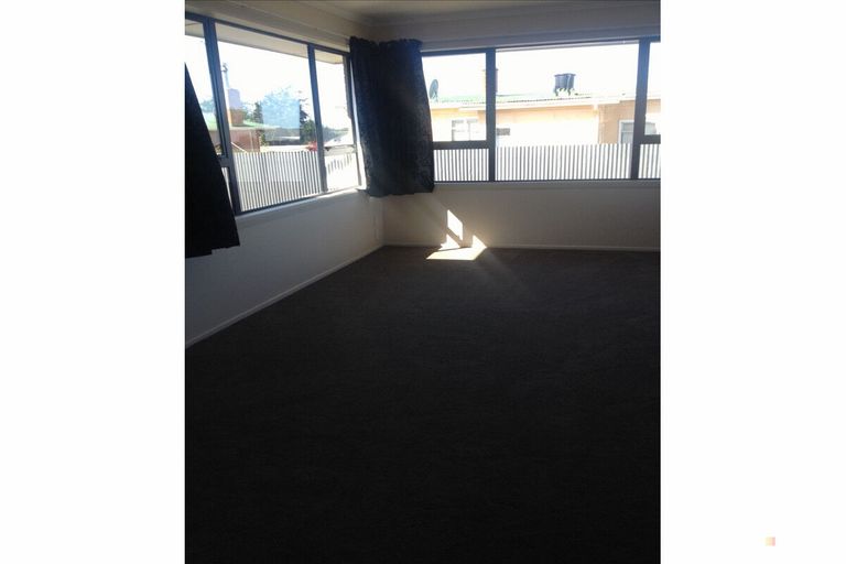Photo of property in 9 Carlisle Street, Waimate, 7924