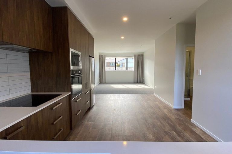 Photo of property in 8 Equine Way, Brookfield, 3110