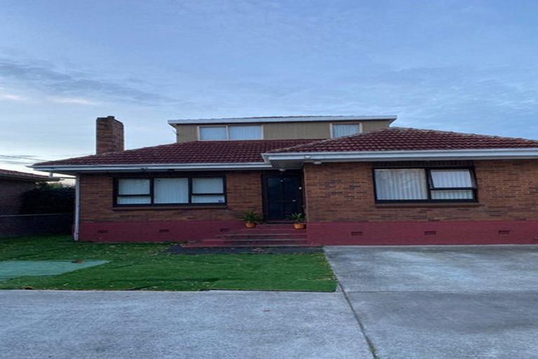Photo of property in 8 Kimpton Road, Papatoetoe, Auckland, 2025