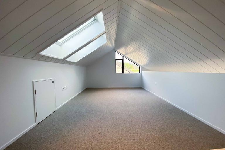 Photo of property in 5/9 Truscotts Road, Heathcote Valley, Christchurch, 8022