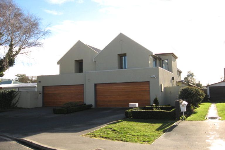 Photo of property in 37 Clare Road, St Albans, Christchurch, 8014