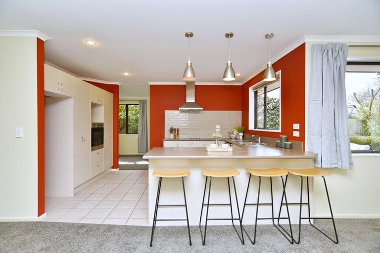 Photo of property in 11 Parkside Crescent, Northwood, Christchurch, 8051