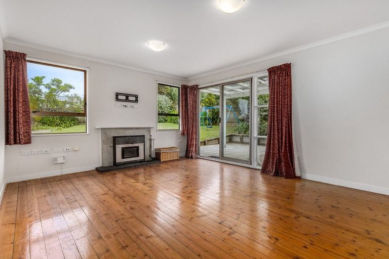 Photo of property in 124 Te Pene Avenue, Titahi Bay, Porirua, 5022