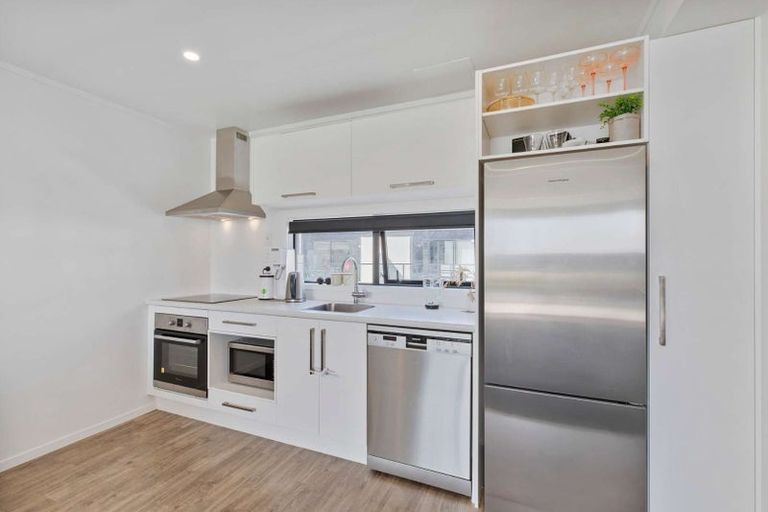 Photo of property in 8/22 Ashley Place, Papamoa Beach, Papamoa, 3118