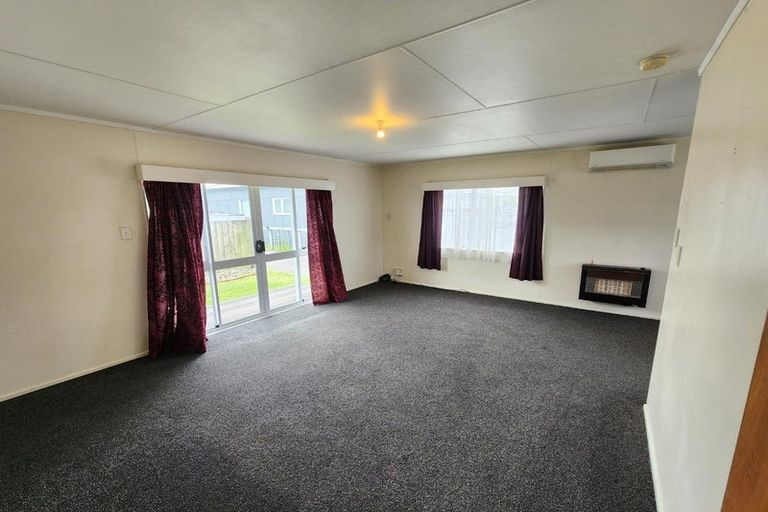 Photo of property in 16a Aberdeen Avenue, Takaro, Palmerston North, 4412