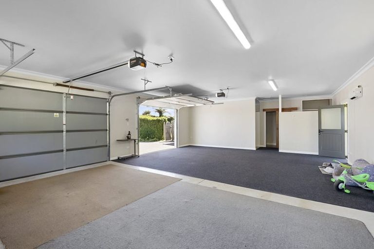 Photo of property in 6139 South Road, Rahotu, Opunake, 4685