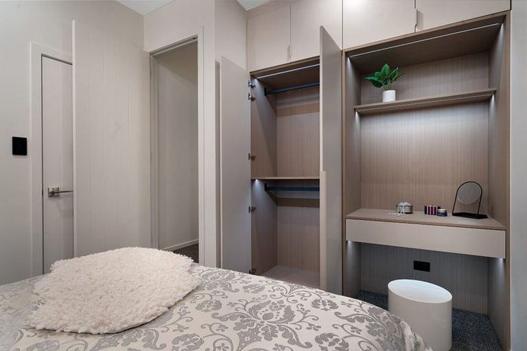 Photo of property in 8/52 Newington Road, Henderson, Auckland, 0612
