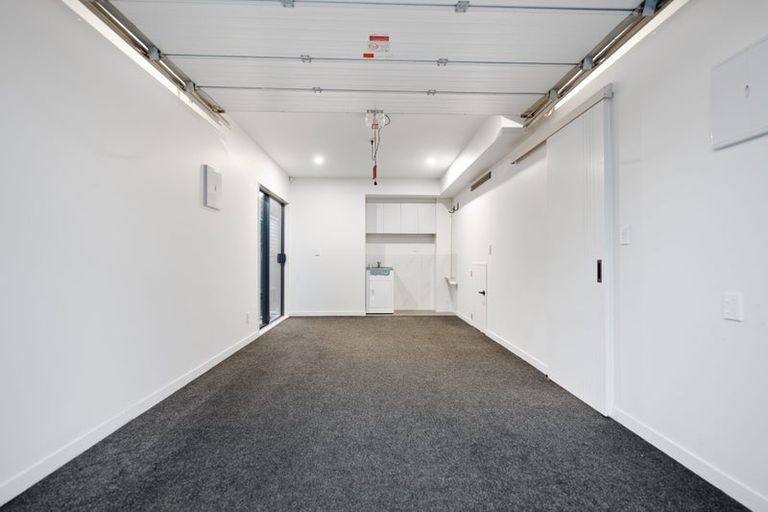 Photo of property in 30c Francis Street, Hauraki, Auckland, 0622