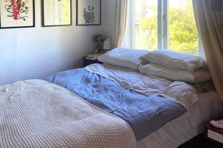 Photo of property in 26 Fitzroy Street, Wadestown, Wellington, 6012